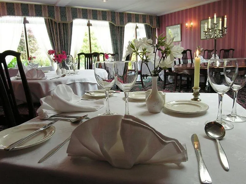 Ross Lake House Hotel Killarone